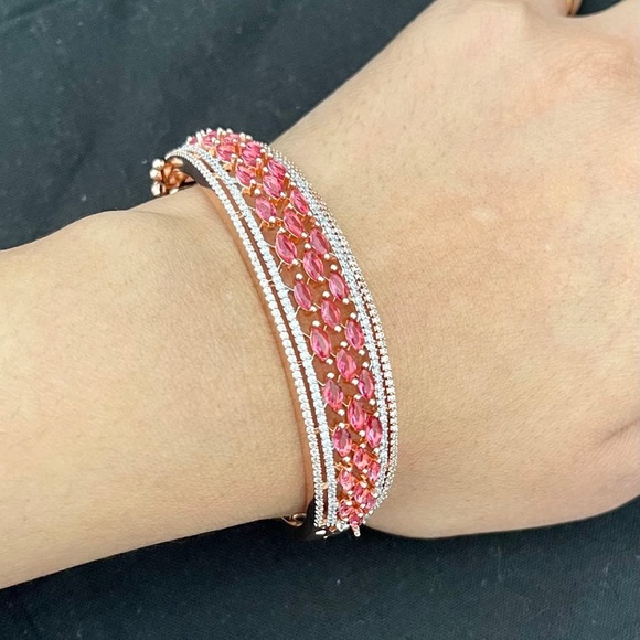 14k Plated Bracelet - Picture 5 of 5